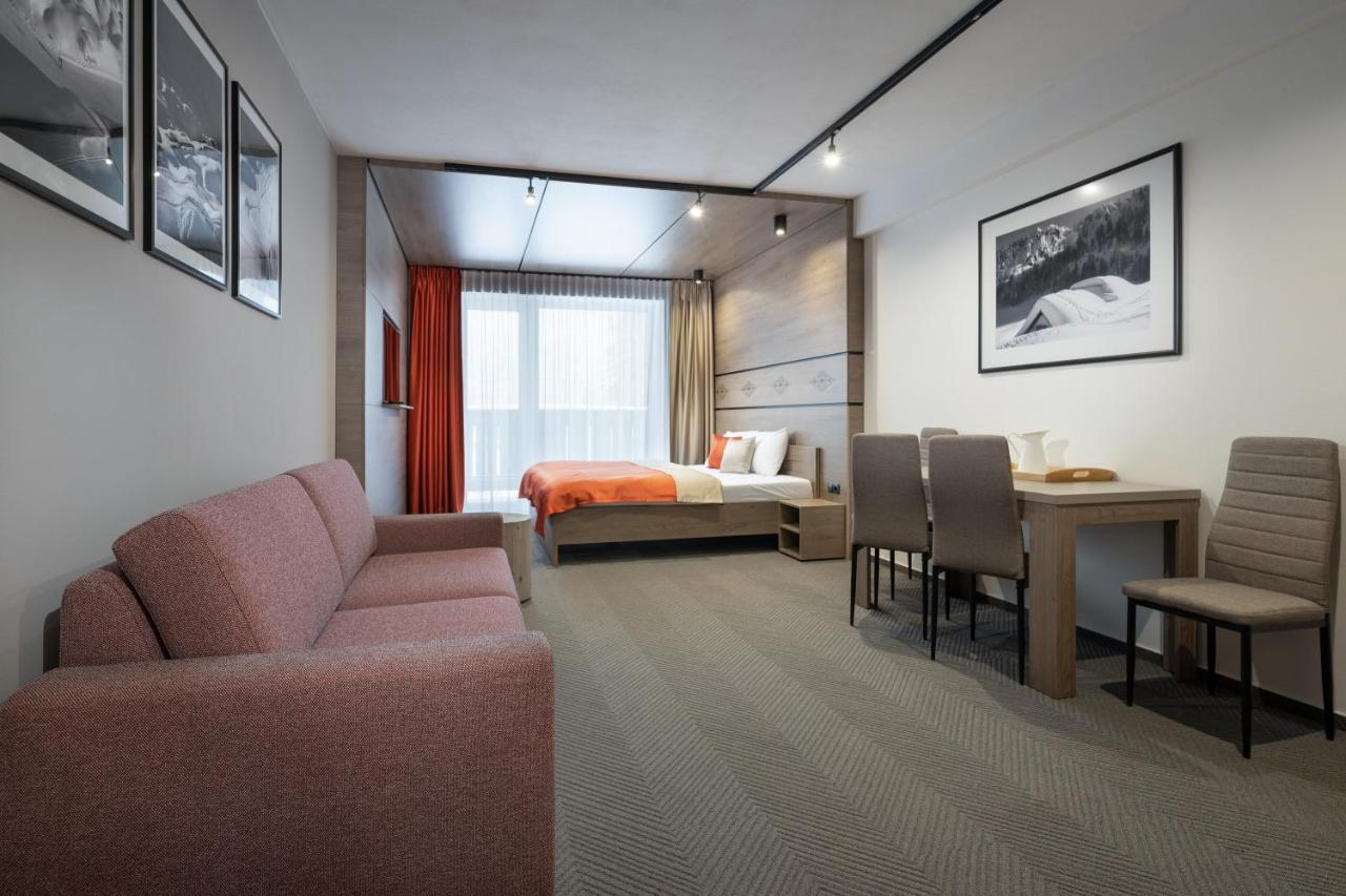 Apartment Yolo - 4 Person - Garage Parking - Ski In Ski Out Демановска Долина Екстериор снимка